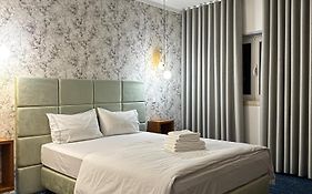 White Guest